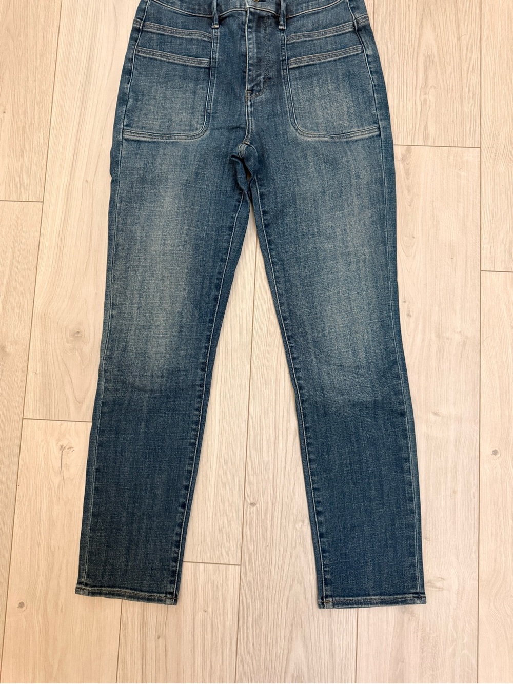 White House Black Market Classic High-Rise Slim Leg Women's Blue Jeans Size 4